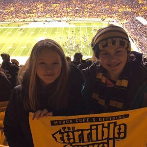 Meet your Posher, Katelyn